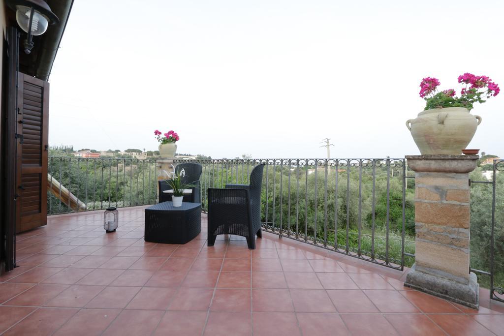 B&B Casale Siciliano Di Miryam Tiralongo Avola Exterior photo